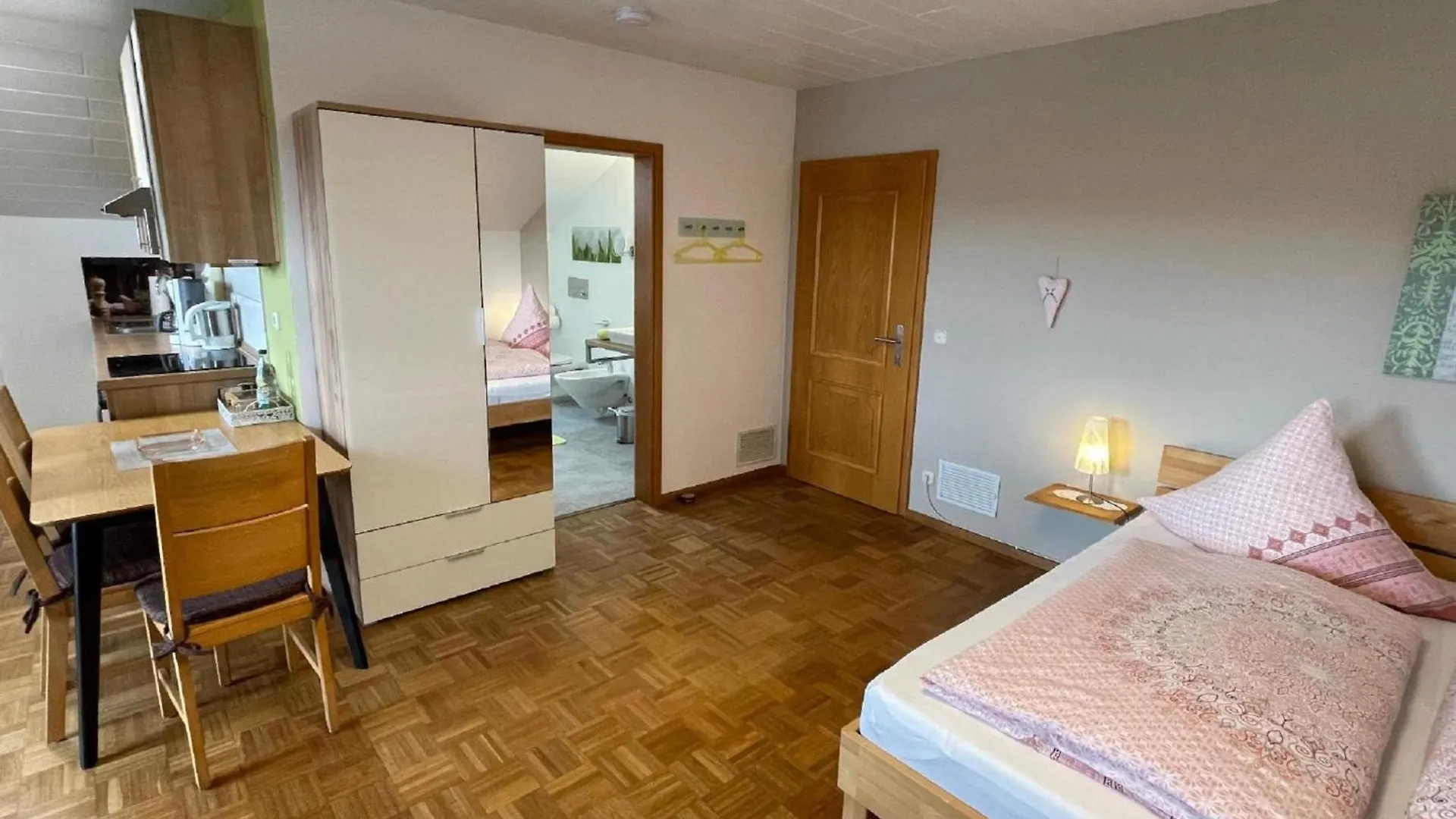 Apartment Apartment-Ferienwohnung Penzkofer Zandt Deutschland
